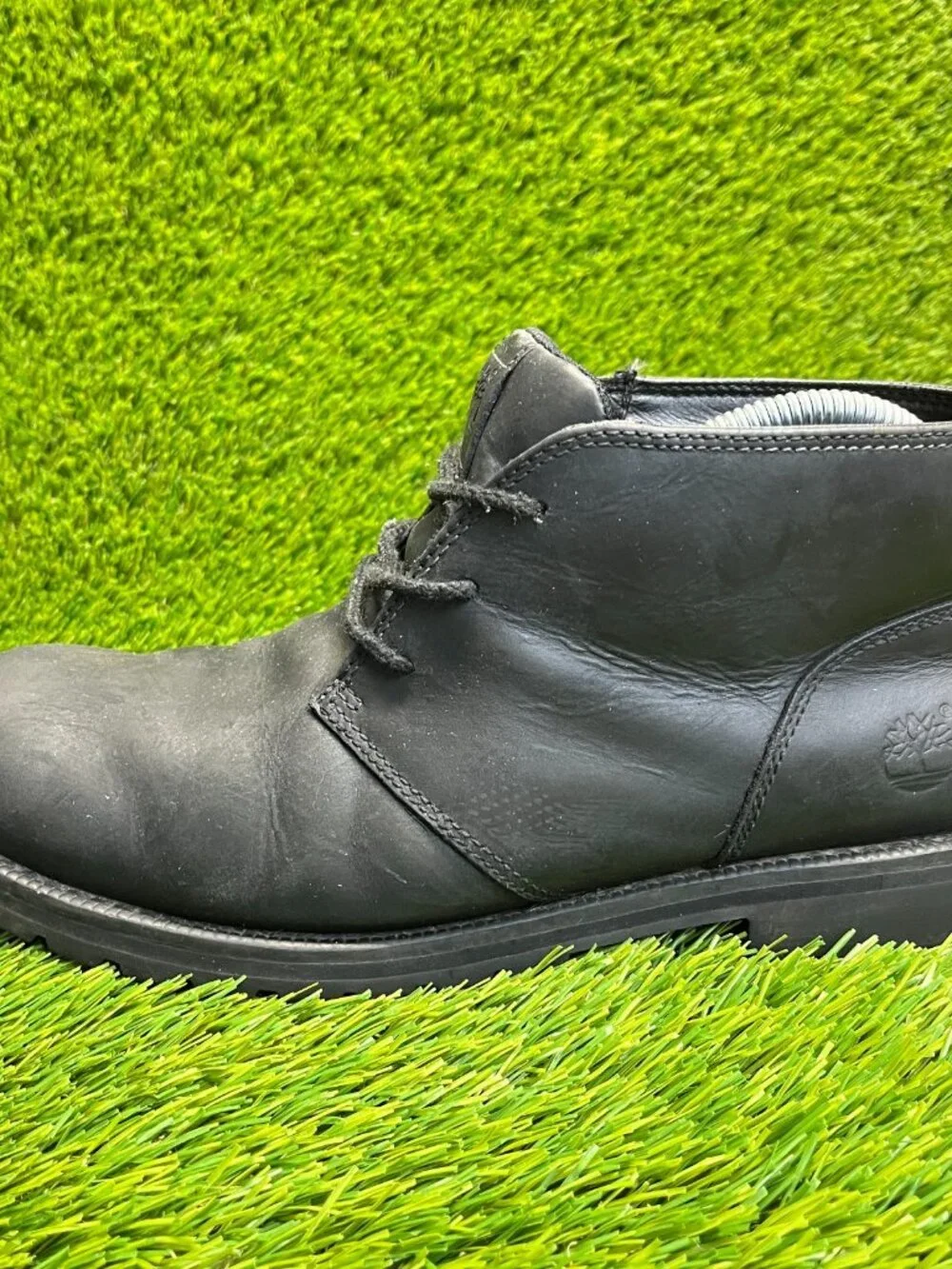 Timberland Grantly Mens Size 10 Black Classic Leather Lace Up Chukka Boots Shoes